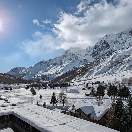 Cervinia Exclusive Apartment